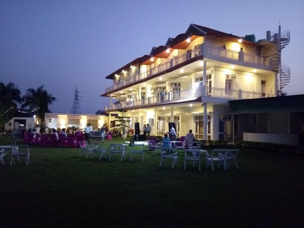 Skyview Pet Friendly Chandigarh